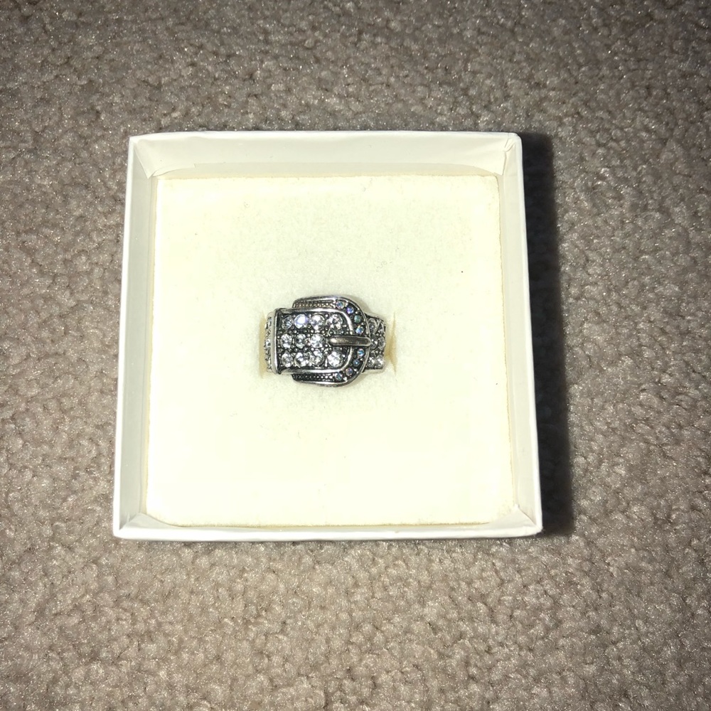 Premier Designs - Buckle Up Ring - Size 6